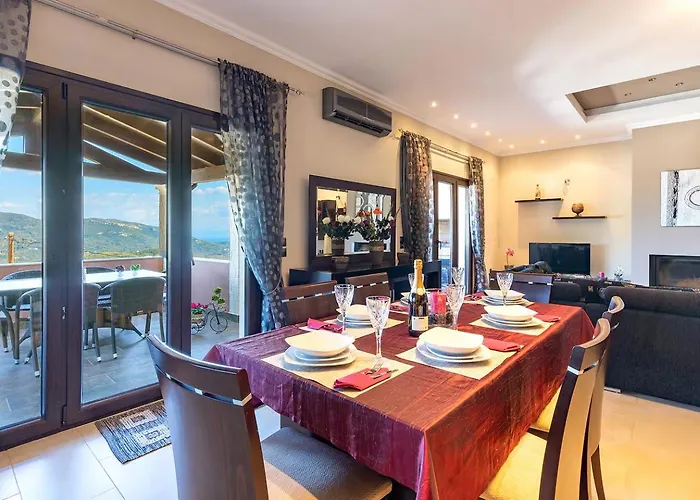 公寓 The Hillside Family By Guestcorfu